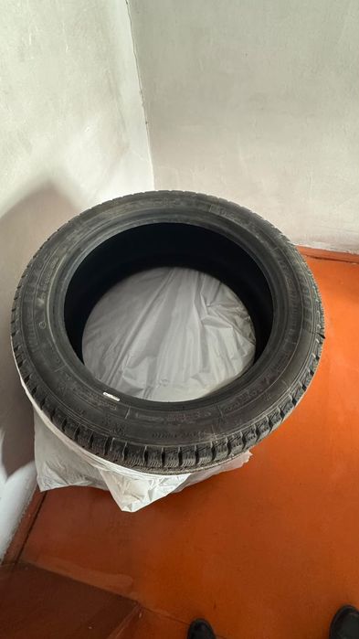 245/45/18 новый бір тағылып шешілген