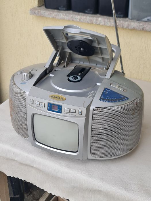 Radio,cd,tv.functional.