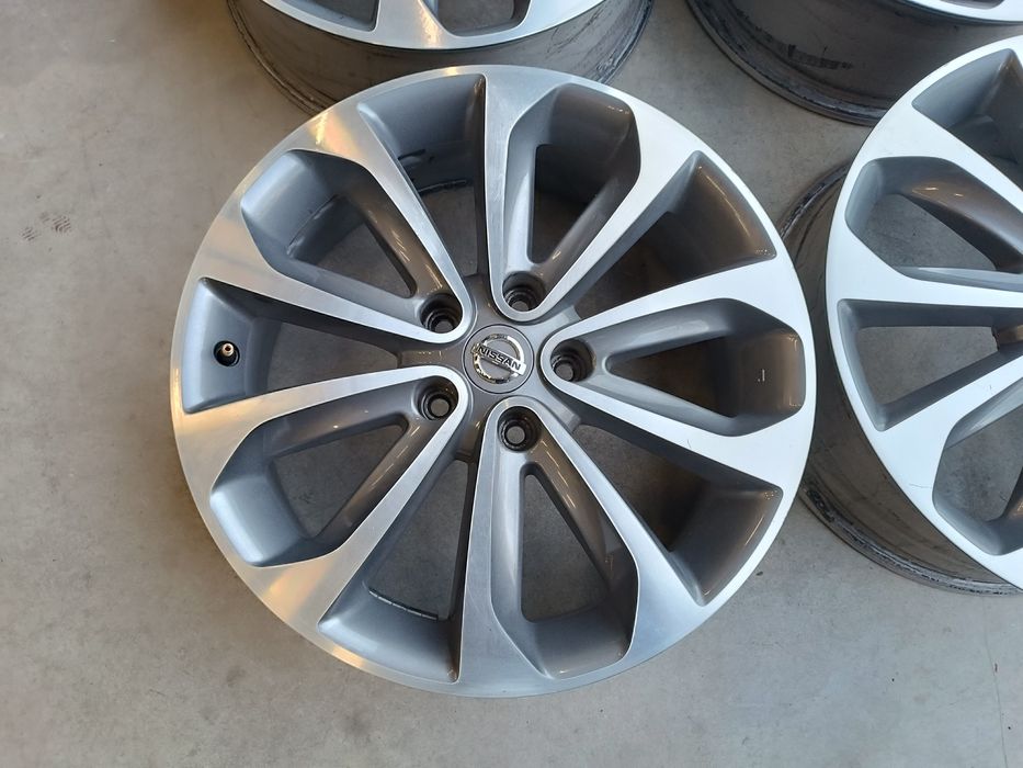 Jante aliaj 5x114.3 r18 Nissan Qashqai , X-Trail , Juke, Dacia Duster,