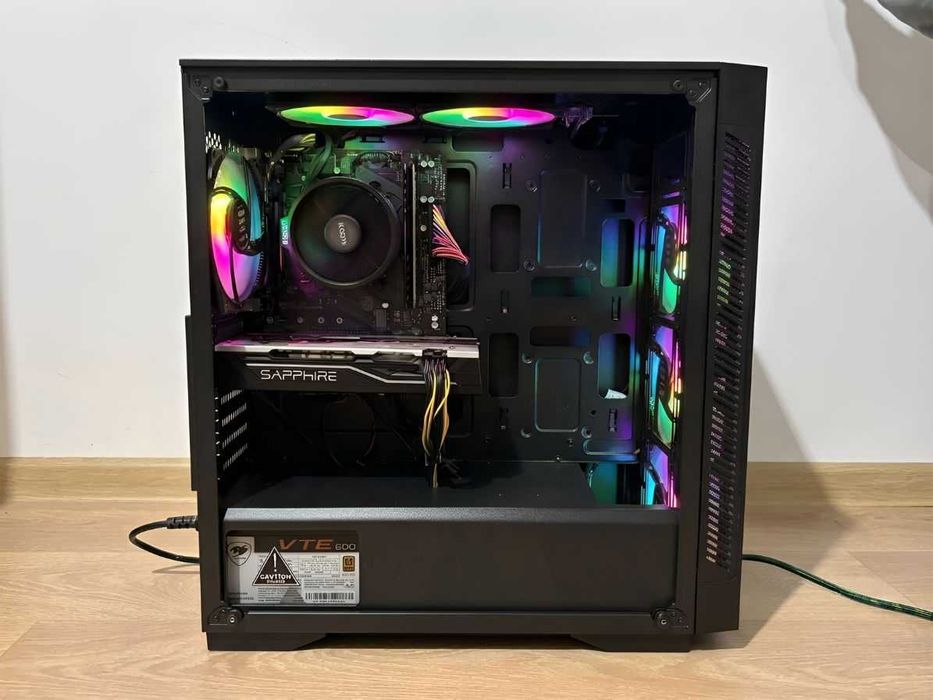 Геймърски компютър + Монитор (Подарък) / Ryzen 5 2600 / RX 5600 XT / 24GB RAM