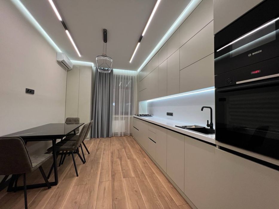 Жк Parisien-Двухьярусная! Сдается новая квартира в центре города!