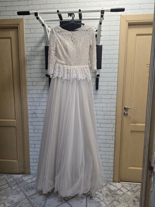 Новые свадебные платья 40'42'44'46'48'50