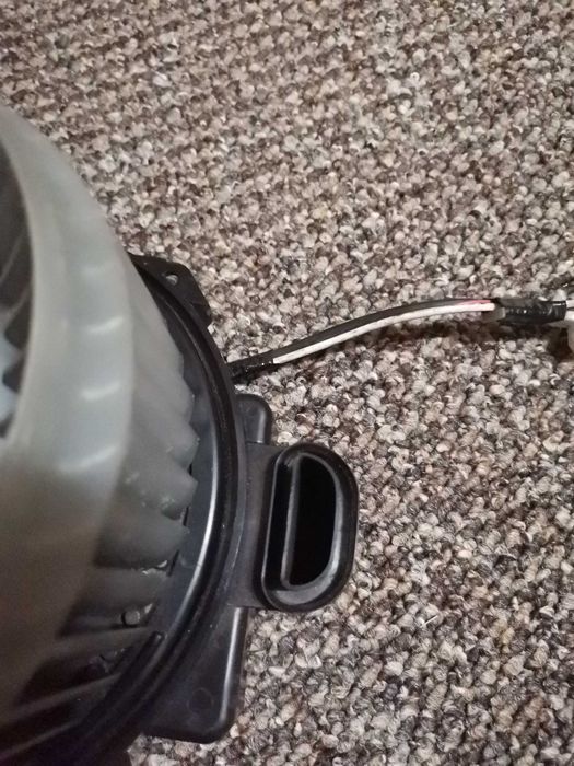 Вентилатор/моторче/турбина парно Toyota Yaris/ Тойота ойота Ярис 2009г