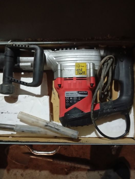 Ciocan Demolator Matrix