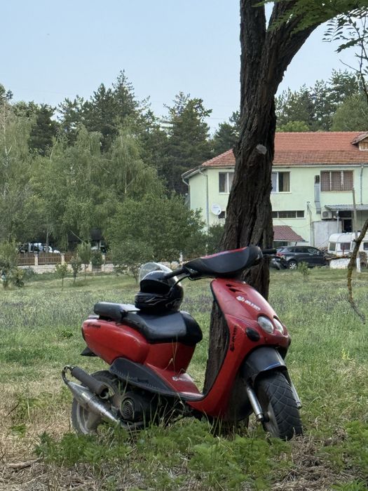 Скутер Yamaha Neos 124cc