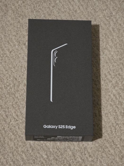 Telefon Samsung Galaxy S25 Edge, 12GB RAM, 256GB, 5G, Titanium Silver