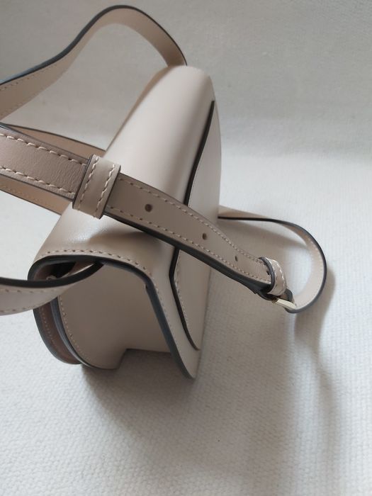 ПРОМО Furla чанта бежова