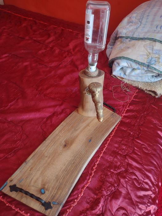 Диспансер / Дъска за мезе