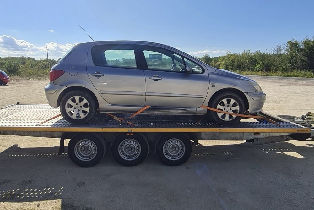 Peugeot 307 2.0hdi, 90кс на части/ Пежо 307 2.0hdi na chasti
