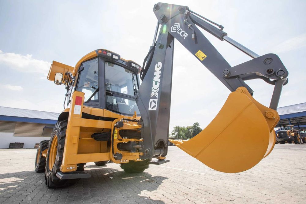 Экскаватор-погрузчик XCMG XC870HK  1 куб - 0,2