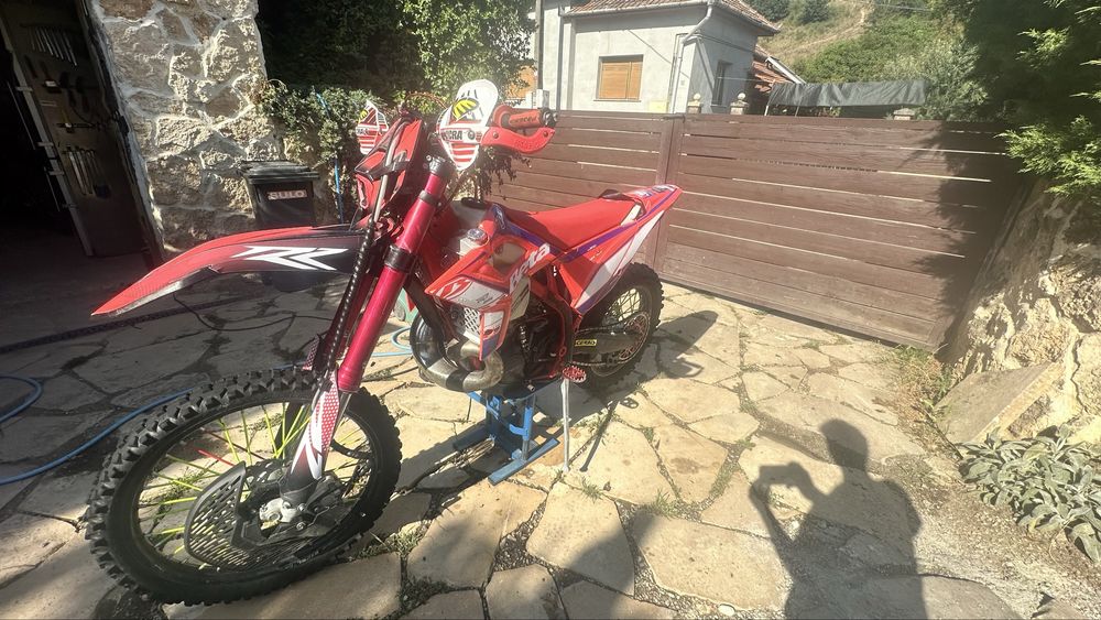 Schimb Beta 300rr