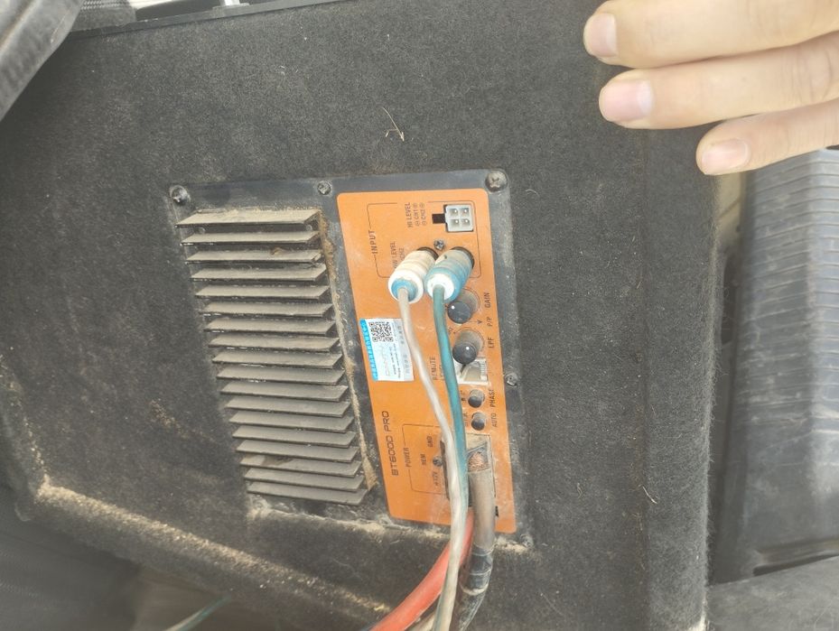 Buchka sotiladi srochni