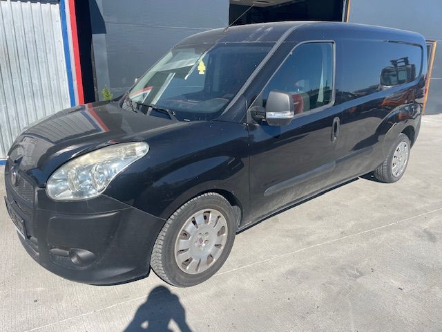 Dezmembrez Fiat Doblo an 2011 Motor 2.0 Multijet Euro5
