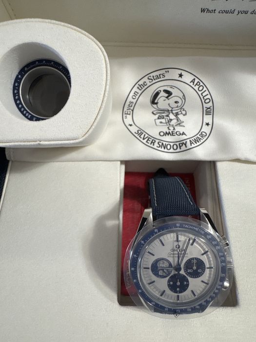 Omega Speedmaster Snoopy Silver Award
