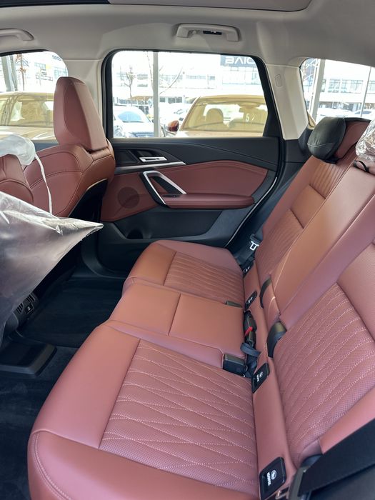 Bmw ix1 25l 2026 restyle night