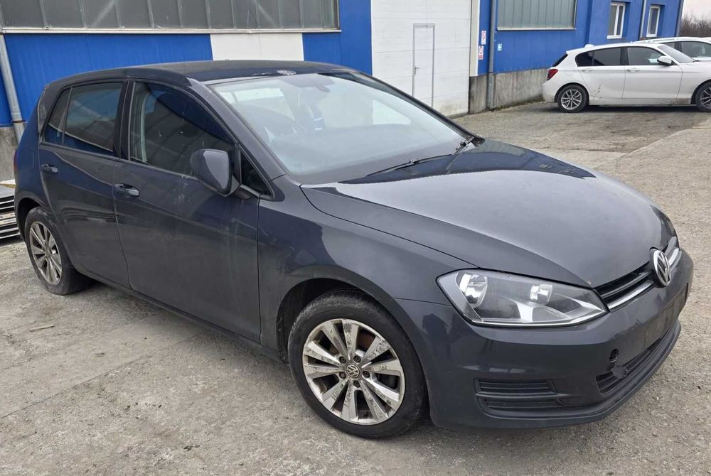 Dezmembrez VW Golf 7 1.6 d 2013
