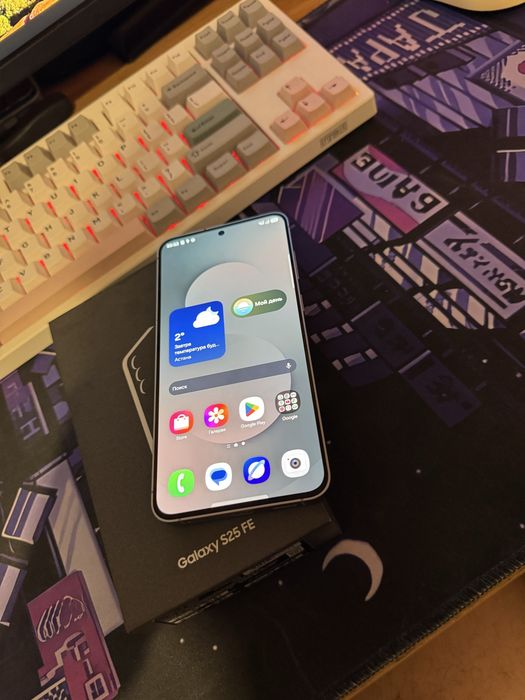 Продам Samsung 25 Fe