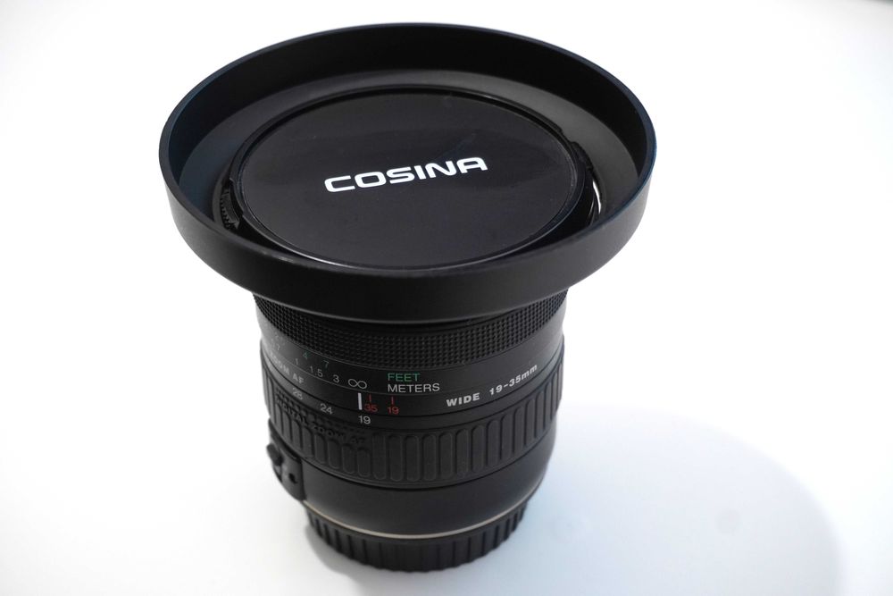 Obiectiv Full Frame Cosina 19-35mm F3.5-4.5 MC – Canon EF