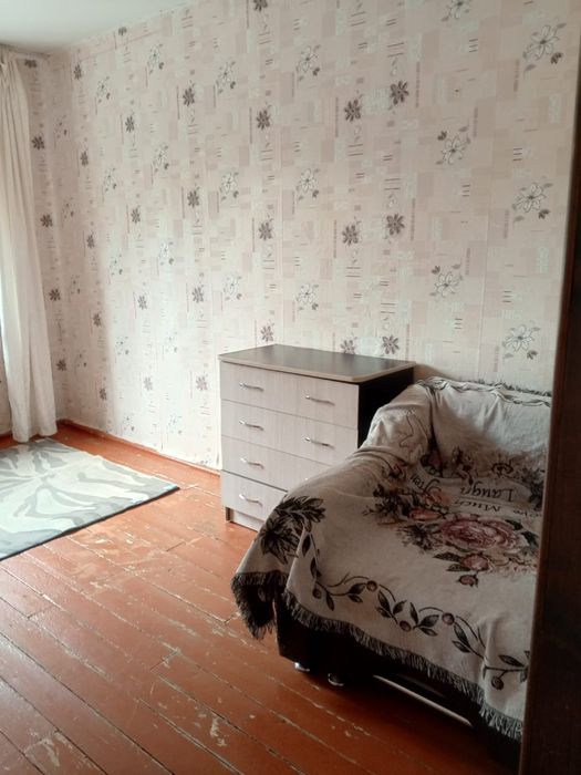 Сдам 2х комн квартиру в центре