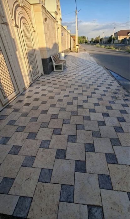 Брусчатка, термопанели, жидкий травертин
