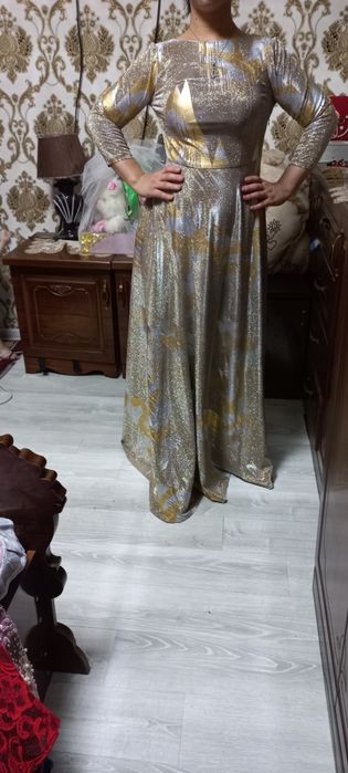 Vecherni kuylak skidka yangi