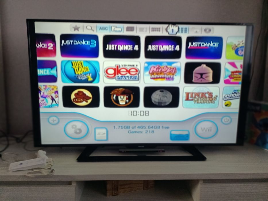 Consola Wii modata cu 200 jocuri