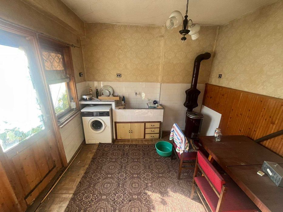 Продава се Къща в Велинград - 240 кв.м за 384 €/кв.м - Снимка #3