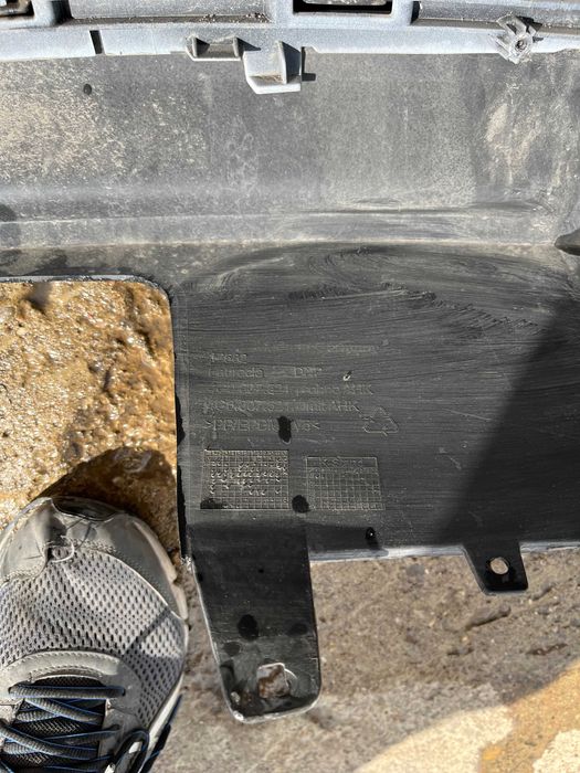 Броня Audi A6 C7 s-line 2бр.