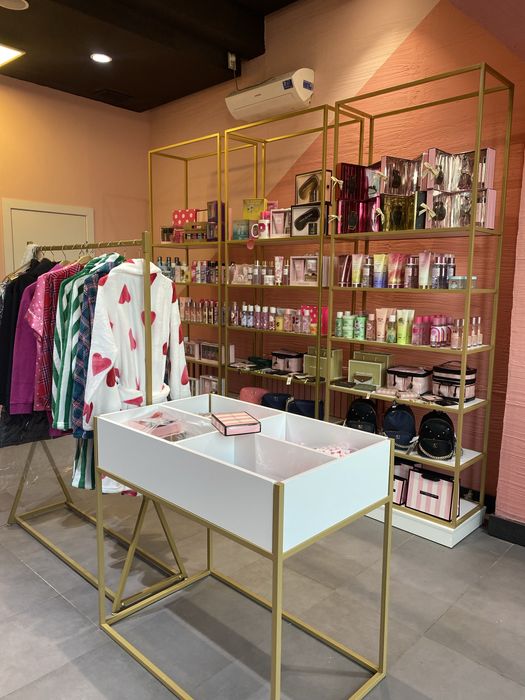 Продам торговое оборудование