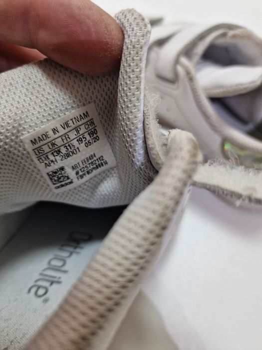 Încălțăminte Adidas 31 1/2 de fetițe