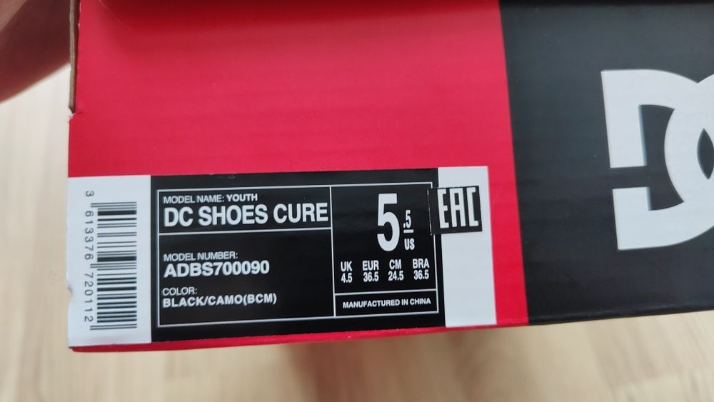 Incaltaminte DC Shoes - 36.5 [noi / dama]