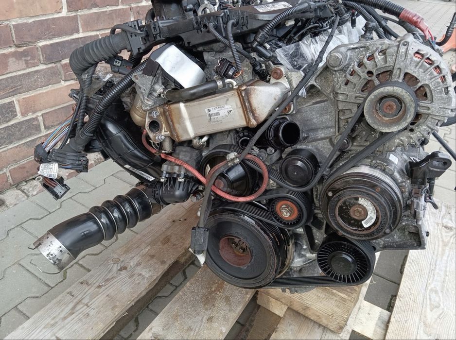Двигател BMW F10 F11 F01 E70 E71 3.0D N57D30A
