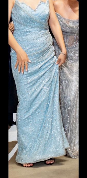 Rochie lungă elegantă bleu cu paiete – banchet/nuntă
