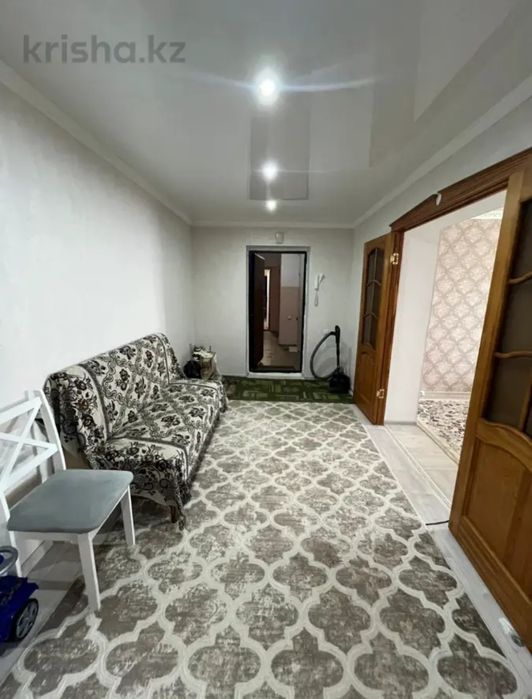 Продам 2-х квартиру в центре города  12мкр