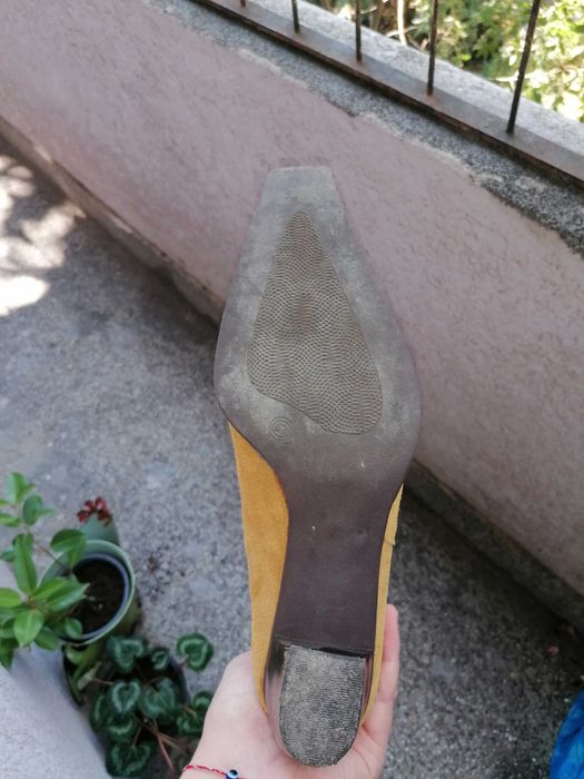 Женски боти номер 41