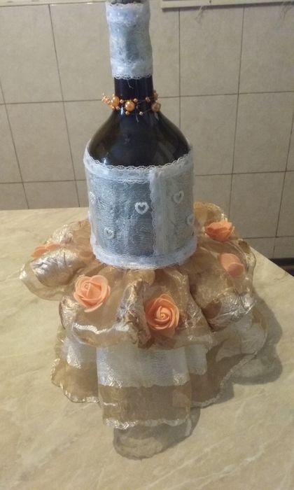 Шишета и подаръци за поводи