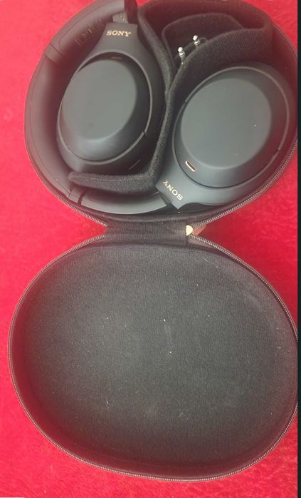 Sony . Casti Over the Ear Sony WH-1000XM4B, Wireless, Bluetooth