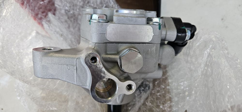 Насос гур Acura RDX  2007 г.в.