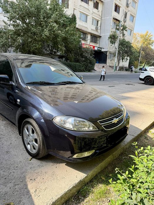 Срочно сотилади жентра идеал холатда узиники