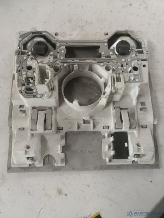 Lampa Plafon Volkswagen Golf Vi (5K1) [ 2008 - 2013 ] Oem 1K0947133D
