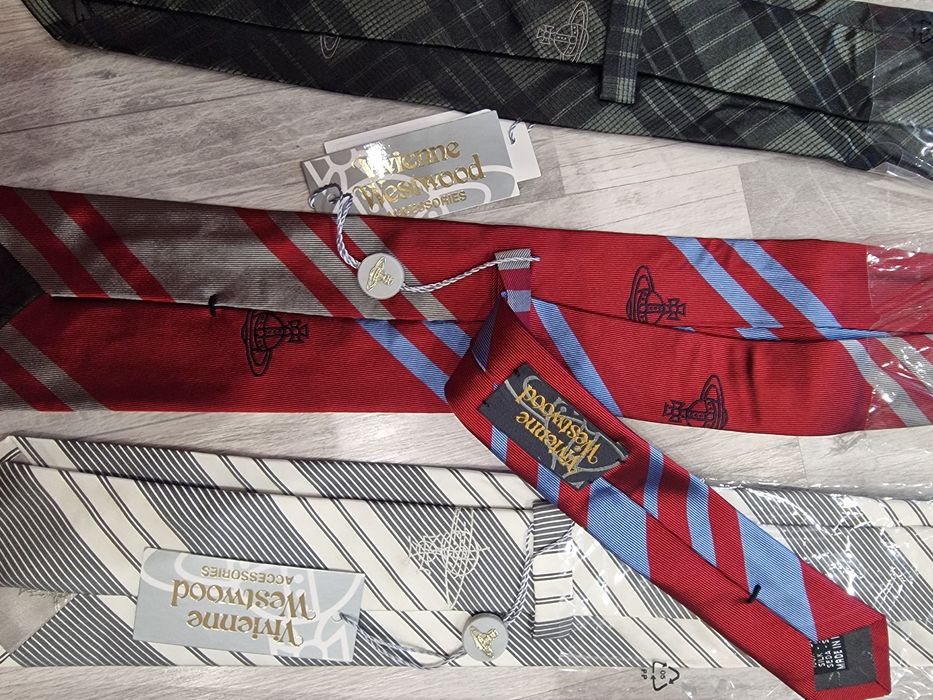 Вратовръзка  Vivienne Westwood