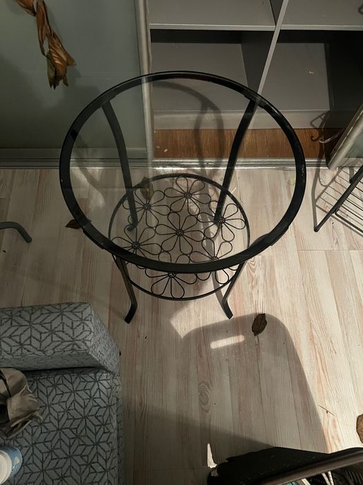 Журнальный столик