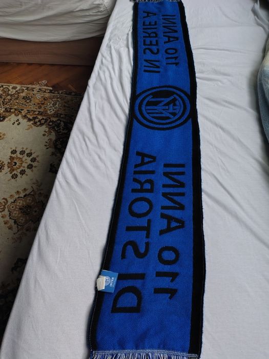 Шал на футболен отбор Интер