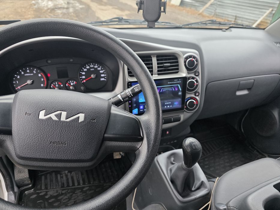 KIA K-4000  газ-бензин