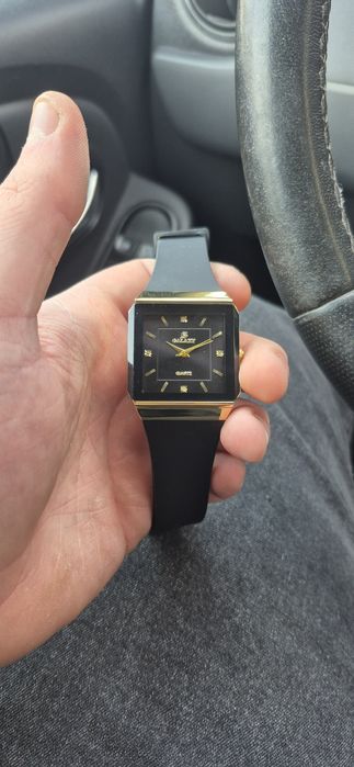 Продам часы мужские