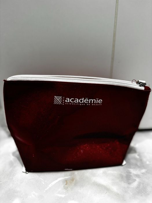 Несесери - 4 модела