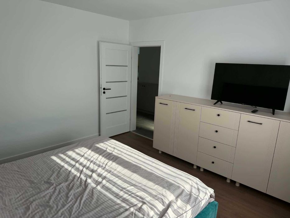 Apartament de închiriat mobilat și utilat în totalitate!