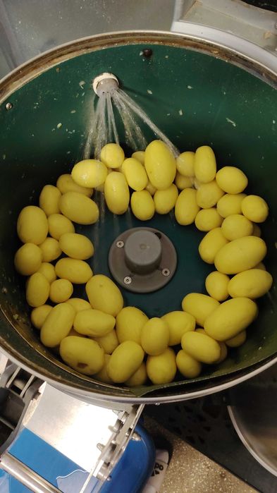 Distribuție legume fructe