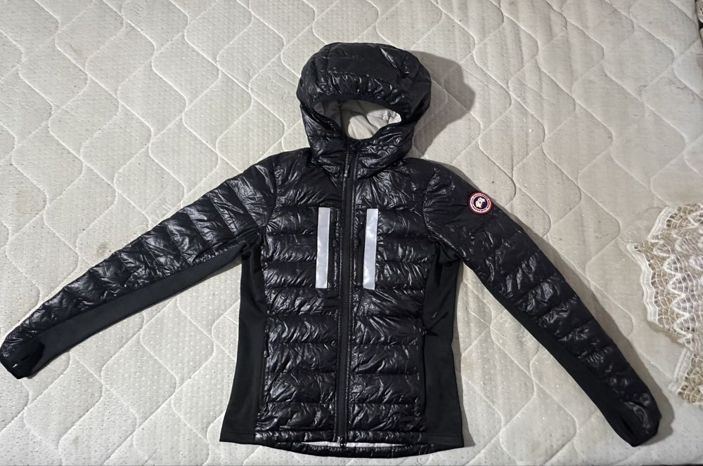 Canada Goose HyBridge® Lite Hoodie  дамска пухенка