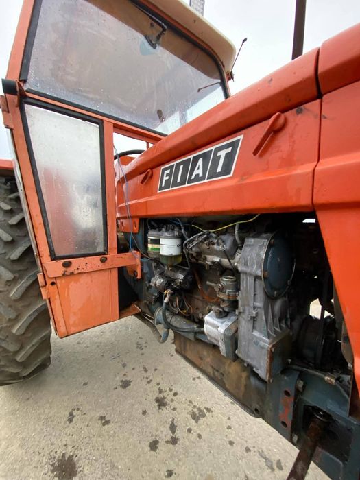 Vând tractor fiat 640